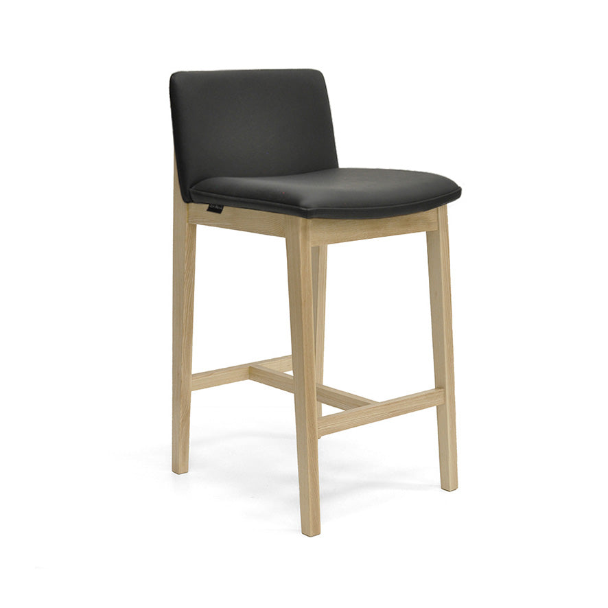 Bailey : Bar Stool Ash Frame with Black Leather