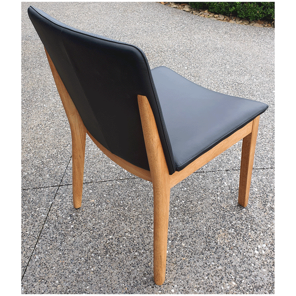 Koda : Dining Chair Leather Upholstery / Oak Leg