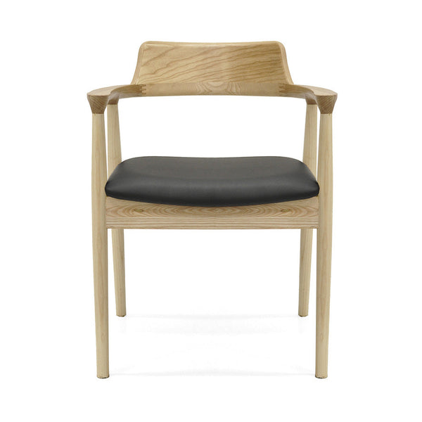 Luma : Dining Chair Natural Ash Frame with Black Pu Seat
