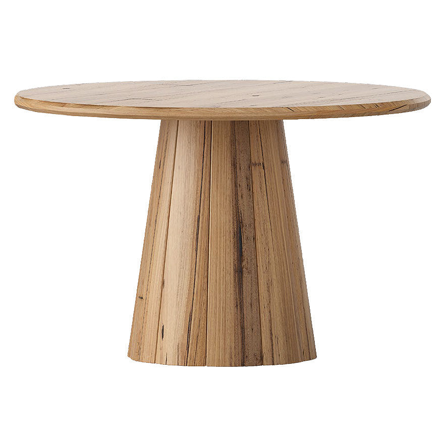 Monika : Round Table