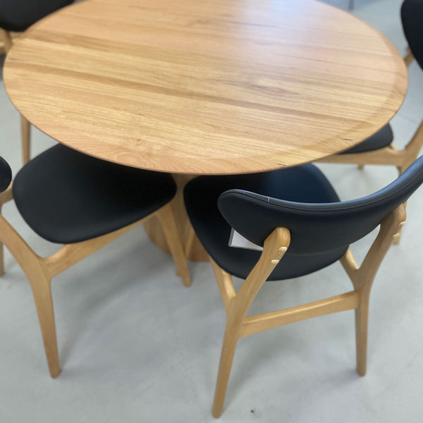 Falkland : Dining Chair Natural / Black PU