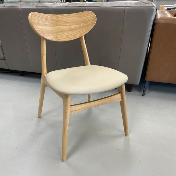 Finland : Dining Chair