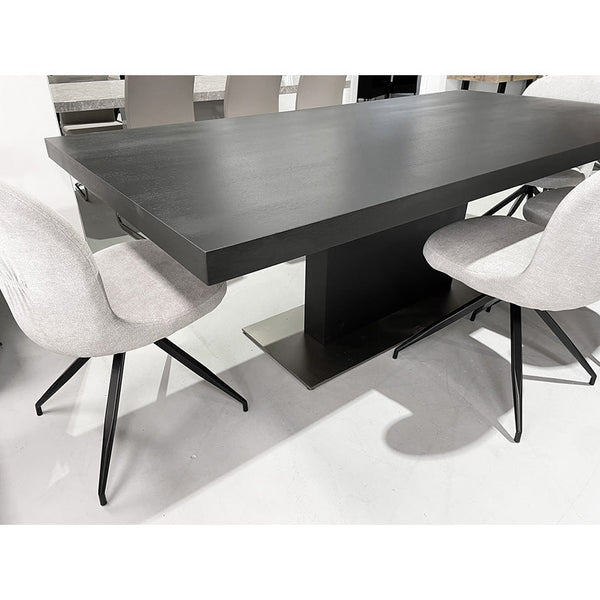 Urban dining table with chairs