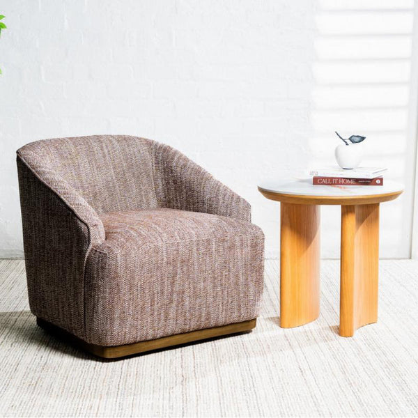 Austin Chestnut : Accent Chair Swivel
