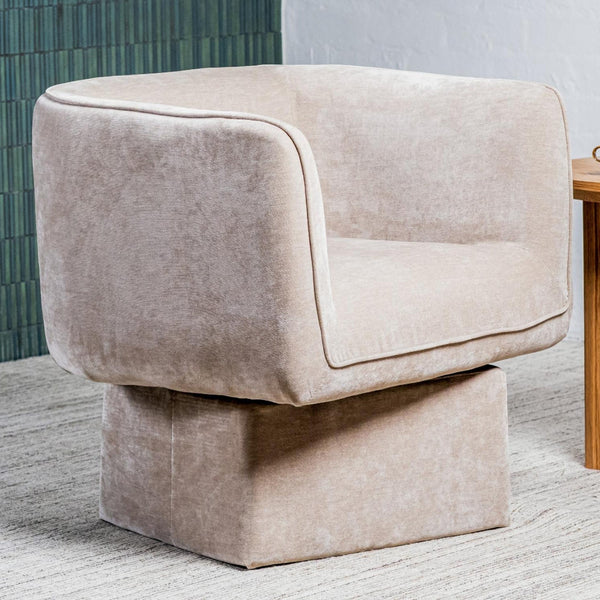Chloe Latte : Accent Chair