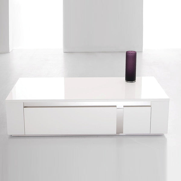 Senti : Dining Table