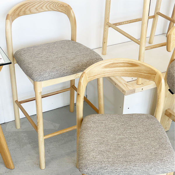 Elle : Bar Stool Ash Frame with Stone Fabric Seat