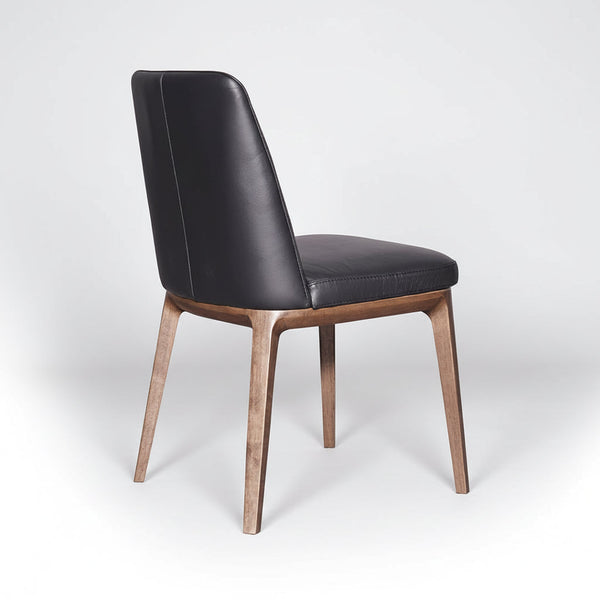 Juno : Dining Chair Light Walnut / Black Leather