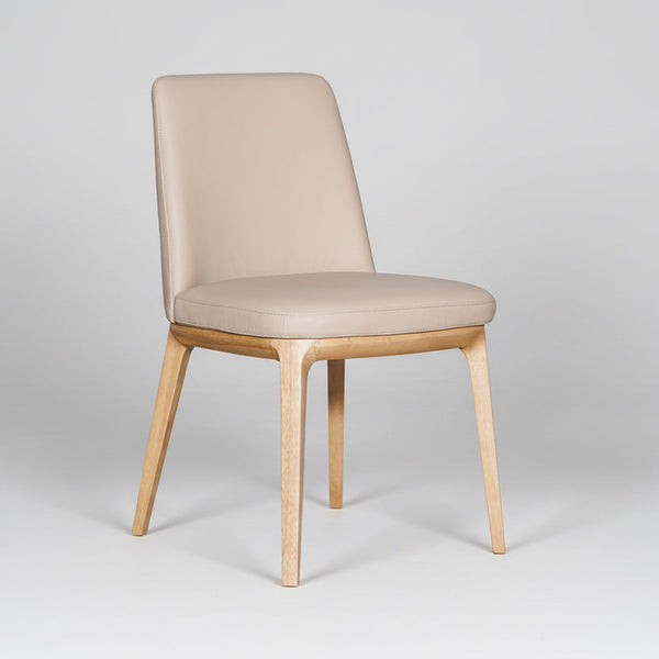 Juno : Dining Chair Natural / Clay Leather