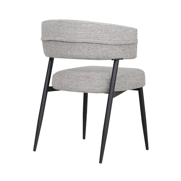 Symphony : Dining Table with 8 Laurence Chairs