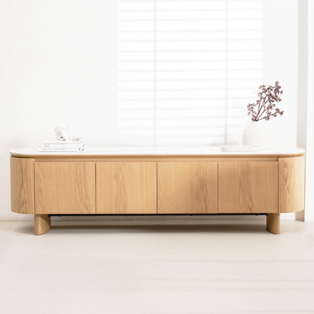 Lurcene : TV Unit 2.0m