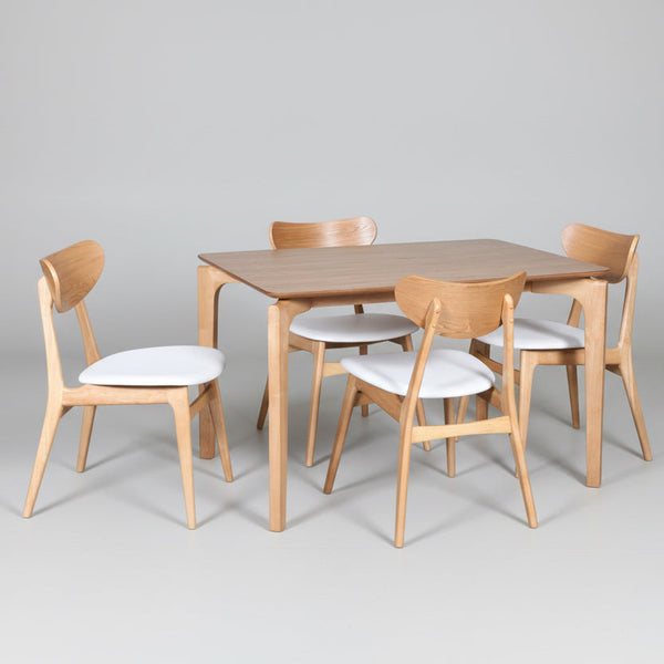 Nordic: Dining Table with 4 Finland Chairs
