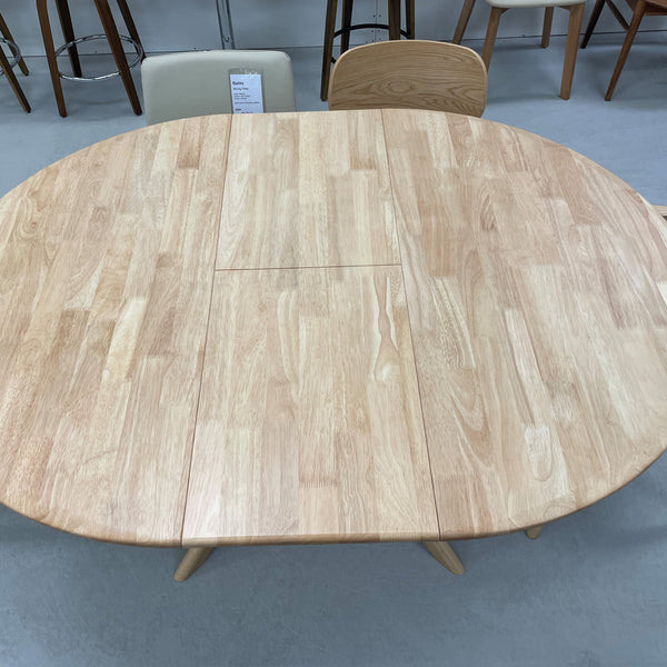 York: Round Extension Dining Table